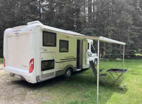 camping-car ADRIA CORAL S 680 SP  extérieur / arrière
