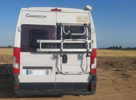 camping-car CHAUSSON TWIST V594 MAX  extérieur / arrière