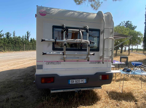 camping-car Citroën  BURSTNER T 626 D  extérieur / latéral gauche