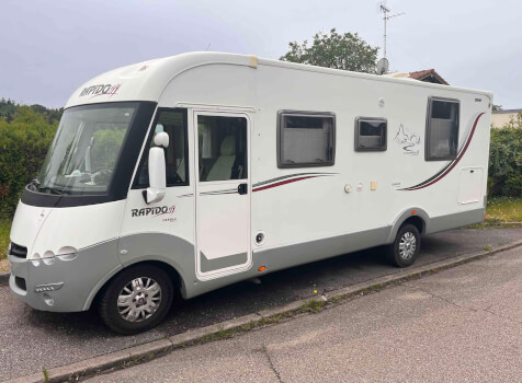 camping-car RAPIDO FIAT 2.3 RAPIDO 891F  extérieur / latéral gauche