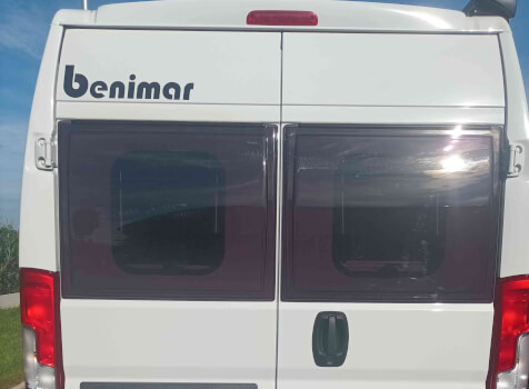 camping-car BENIMAR BENIVAN B 120  extérieur / arrière