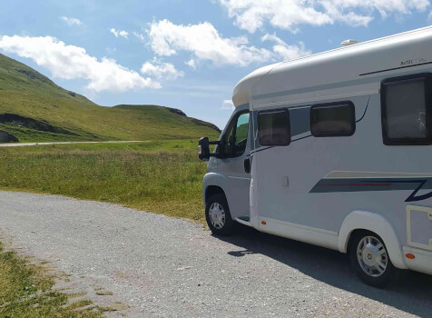 camping-car TEC CARAVAN ROTEC  T 592   extérieur / latéral gauche