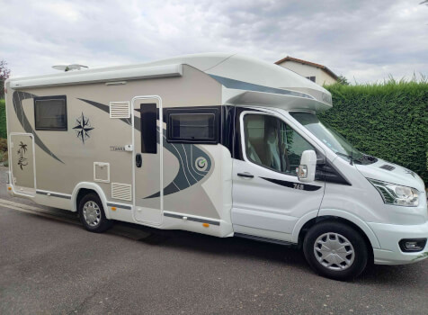 camping-car CHAUSSON TITANIUM 748  extérieur / latéral droit