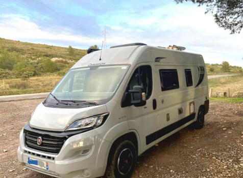 camping-car CHAUSSON V 594 MAX VIP  extérieur / face avant