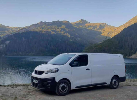 camping-car PEUGEOT EXPERT  extérieur / face avant