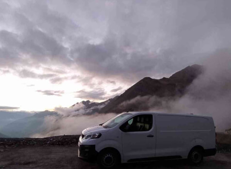 camping-car PEUGEOT EXPERT  extérieur / latéral droit